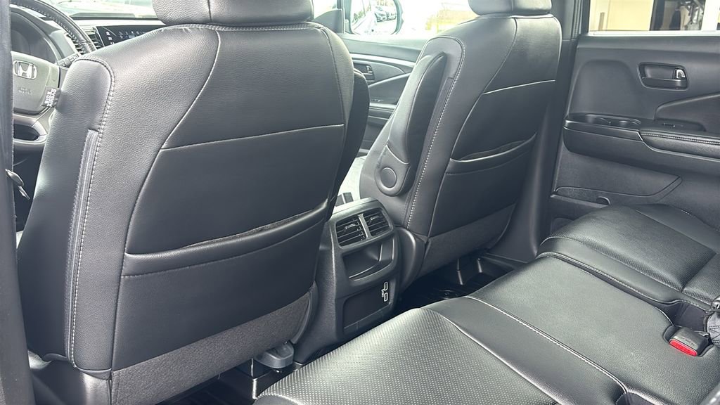 Used 2023 Honda Passport EX-L image 31