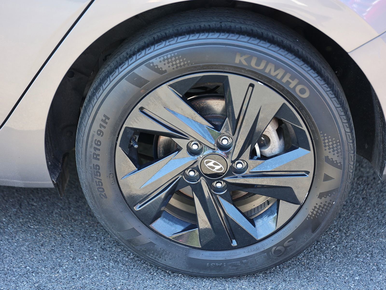 Certified 2023 Hyundai Elantra SEL FWD image 9