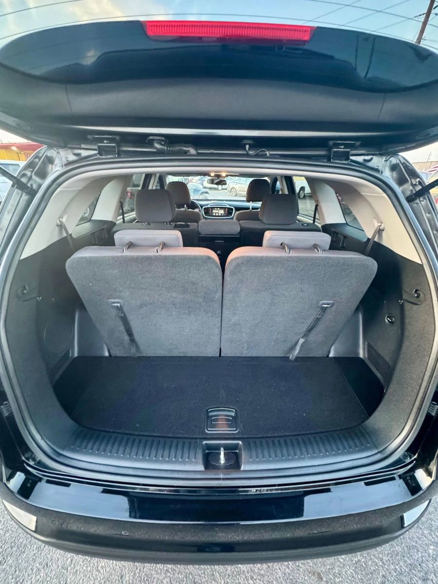 Used 2020 Kia Sorento S FWD image 6
