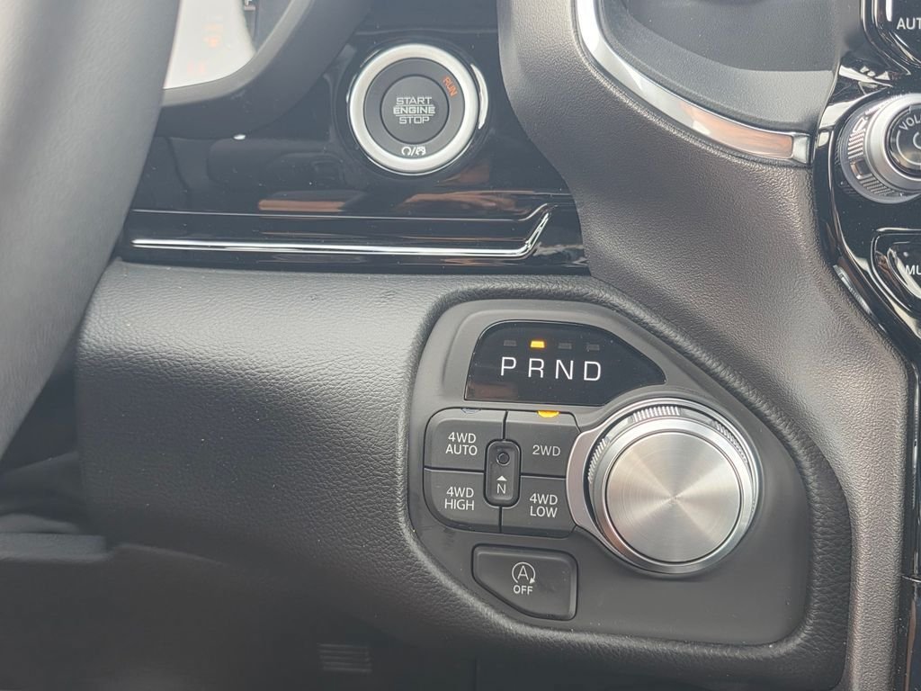 New 2026 RAM 1500 Laramie w/ Night Edition AWD/4WD image 19