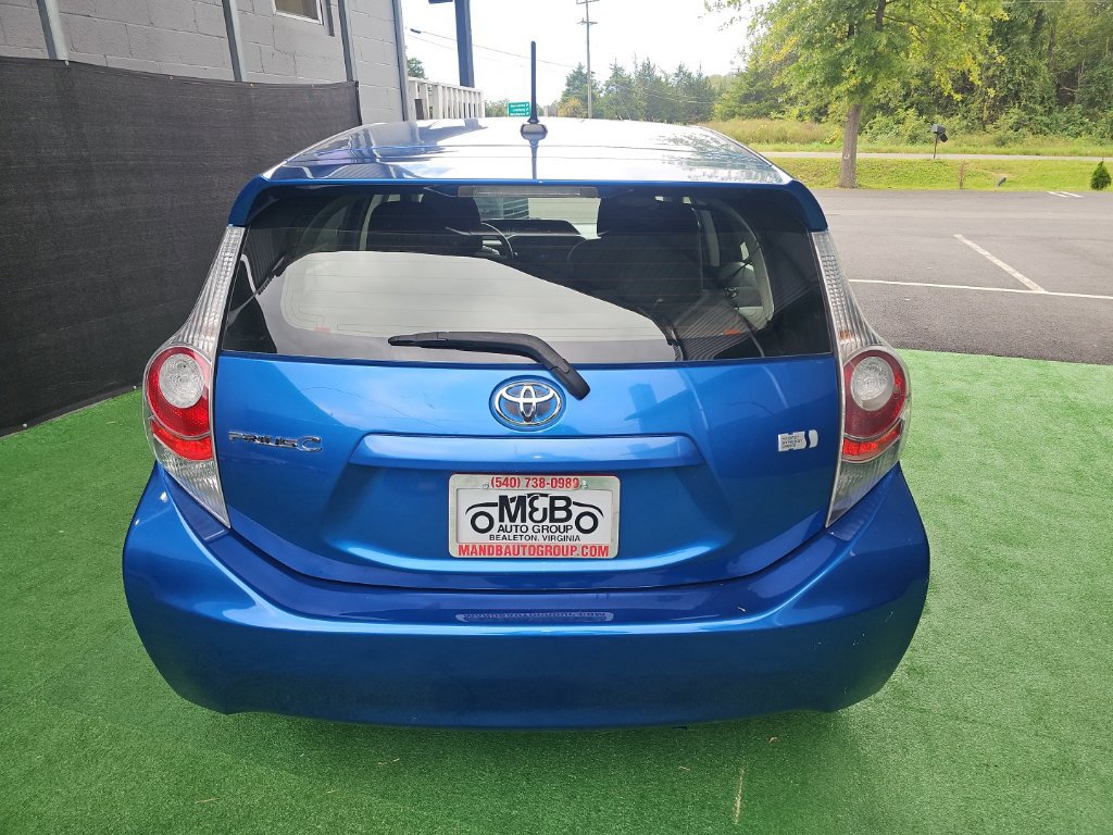 Used 2012 Toyota Prius C Three FWD image 4