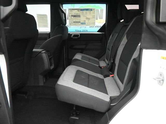 New 2025 Ford Bronco 4-Door image 9