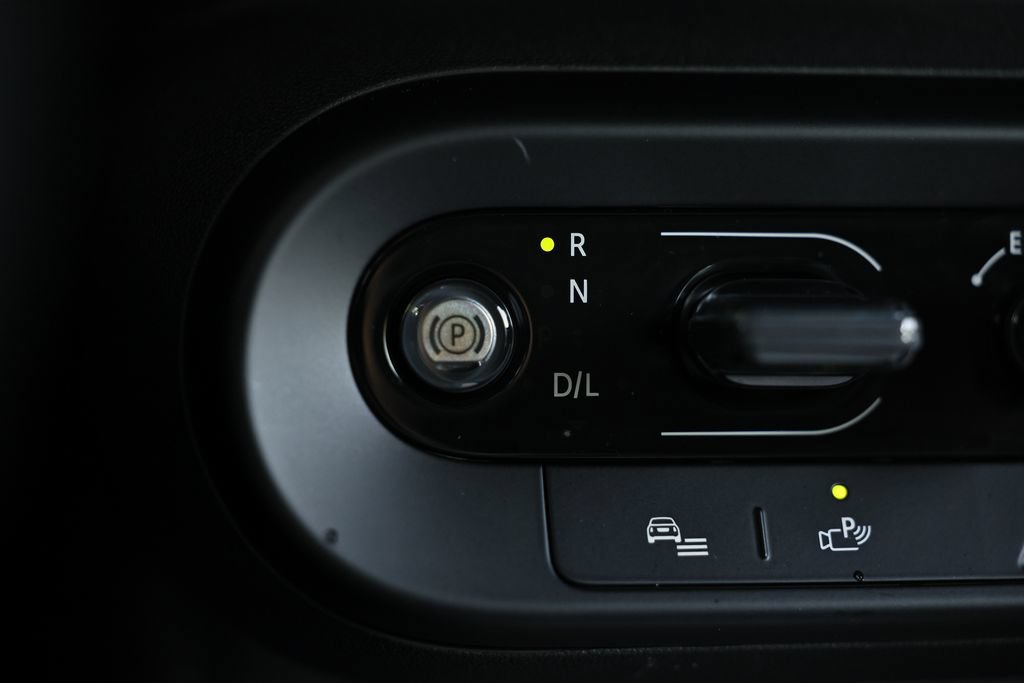 Used 2025 MINI Cooper S FWD image 35