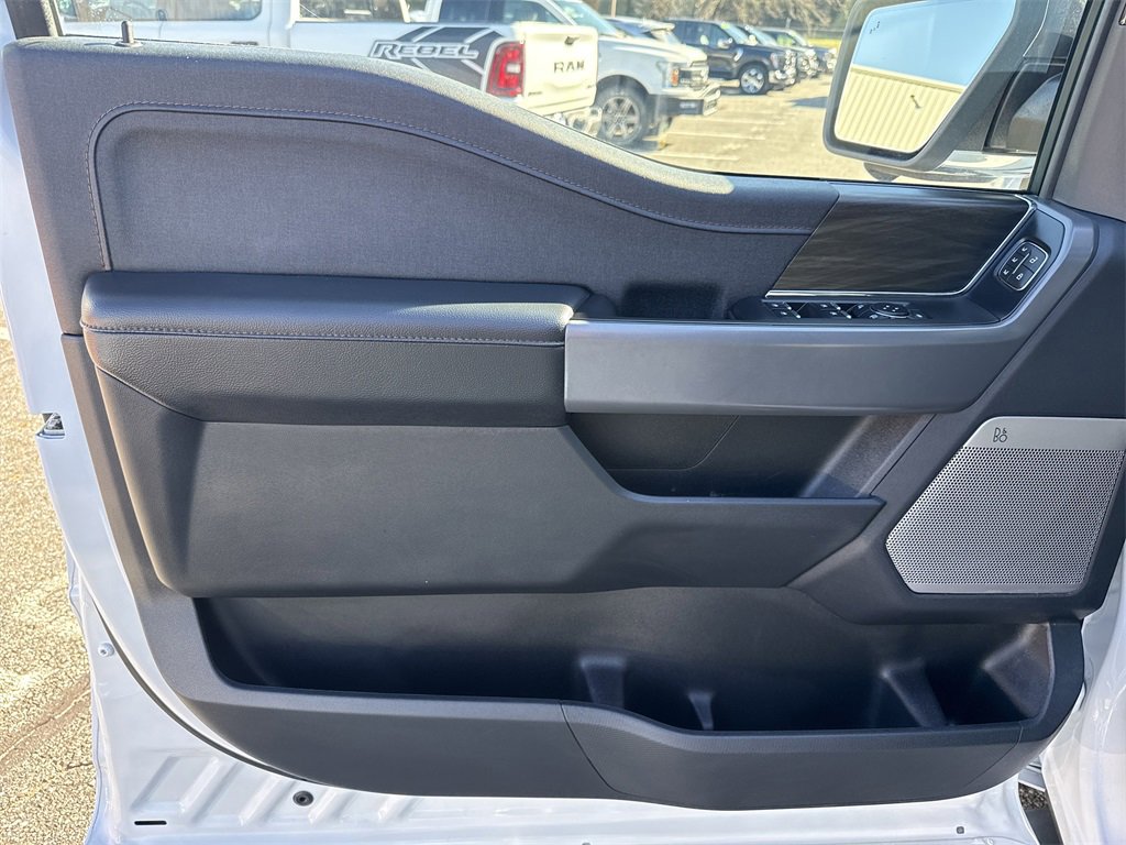 Used 2024 Ford F150 Lariat w/ FX4 Off-Road Package image 10