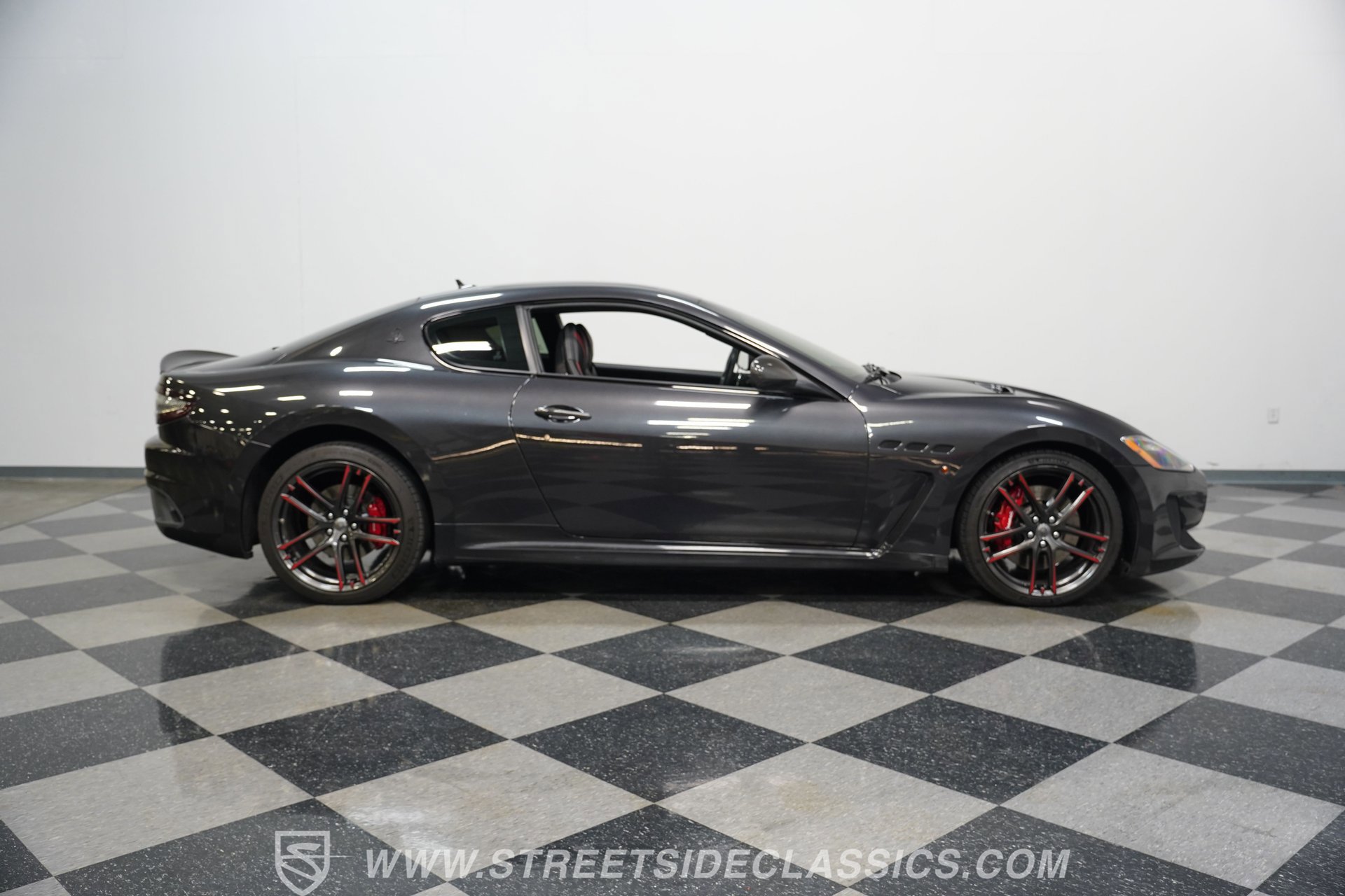 Used 2015 Maserati GranTurismo MC Centennial image 14