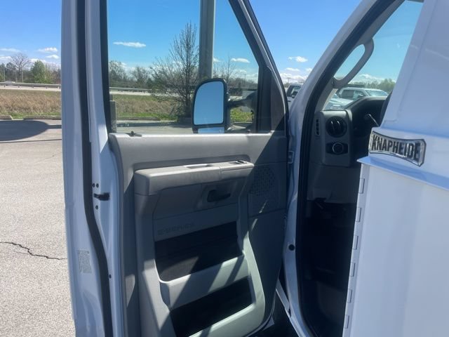 New 2027 Ford E-350 and Econoline 350 Super Duty w/ Power Equipment Group RWD image 24