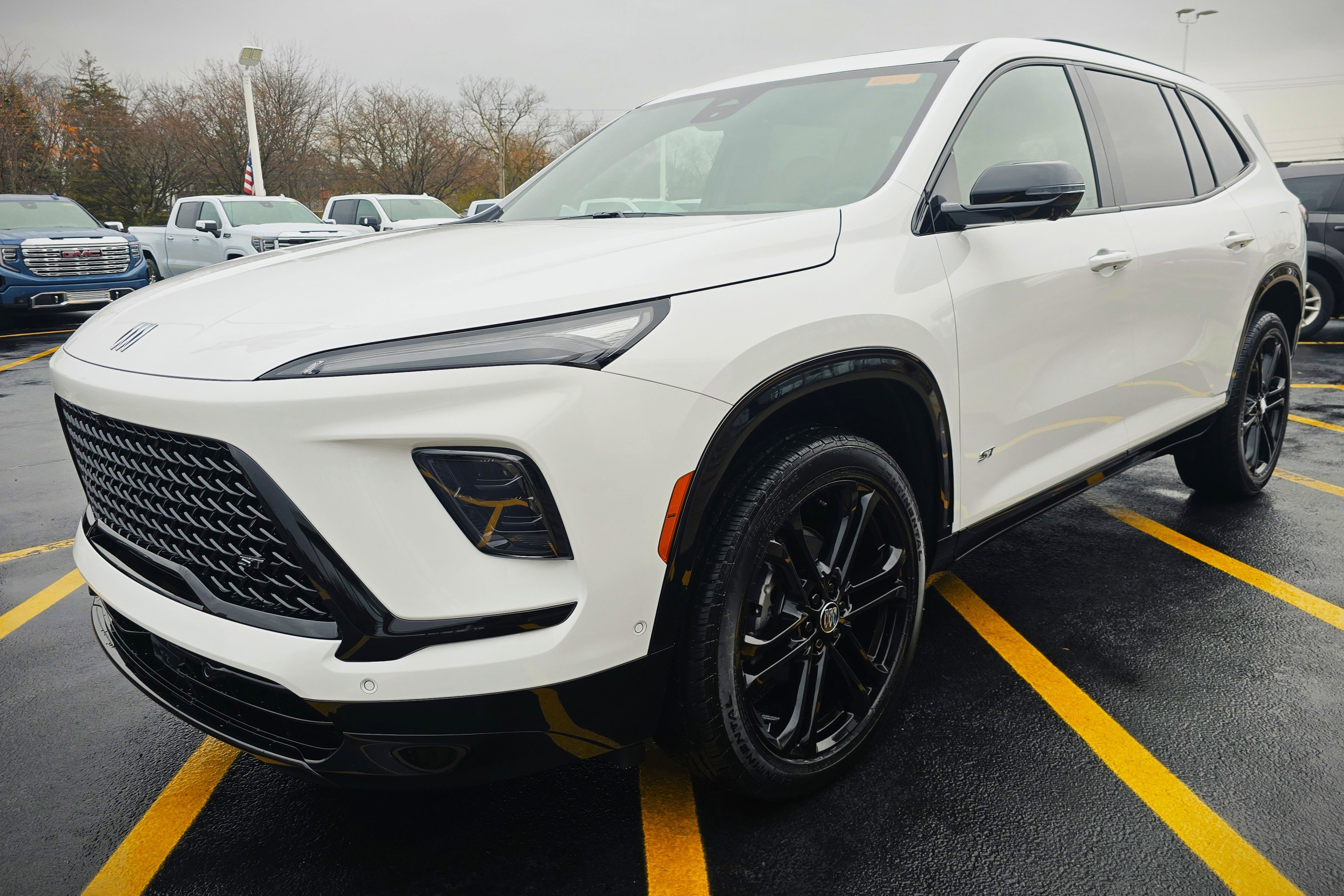 New 2026 Buick Enclave Sport Touring w/ Super Cruise Package image 4