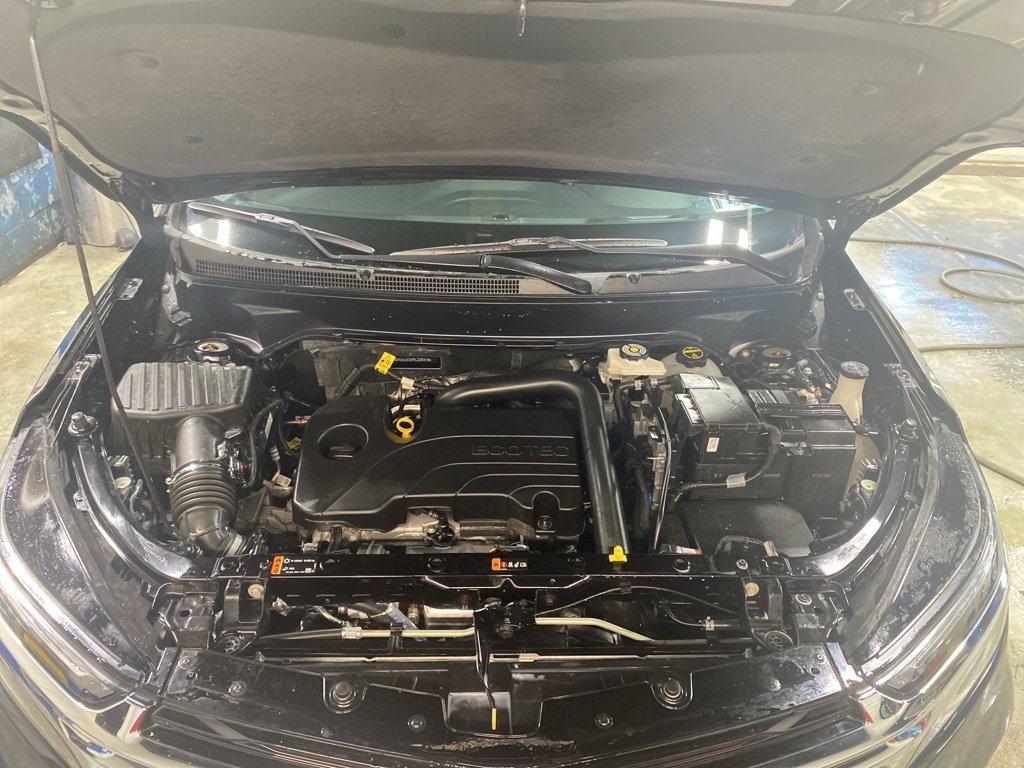 Certified 2024 Chevrolet Equinox Premier image 10