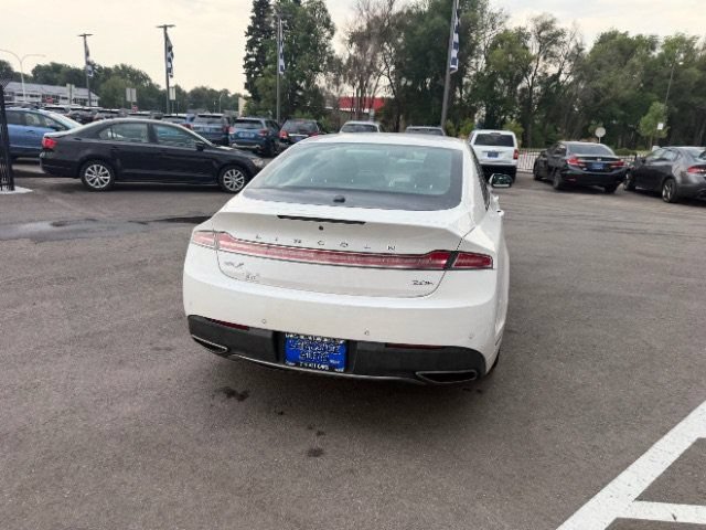 Used 2017 Lincoln MKZ Premiere FWD image 10