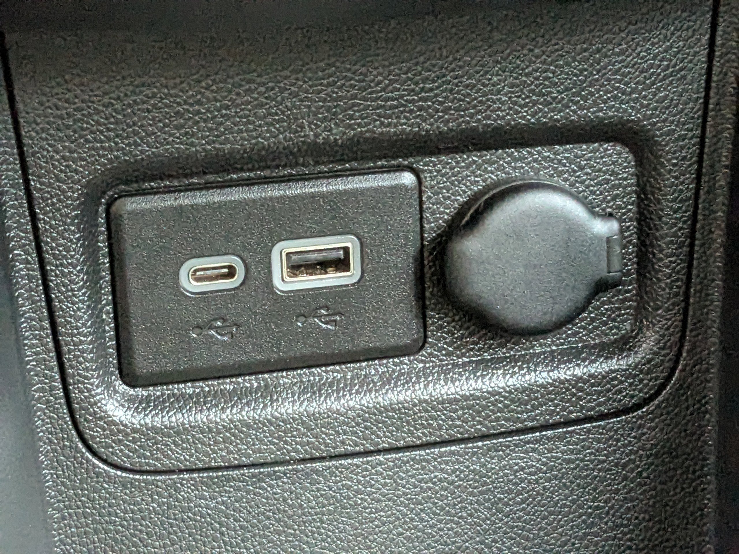 Used 2021 Chevrolet Spark LS image 21