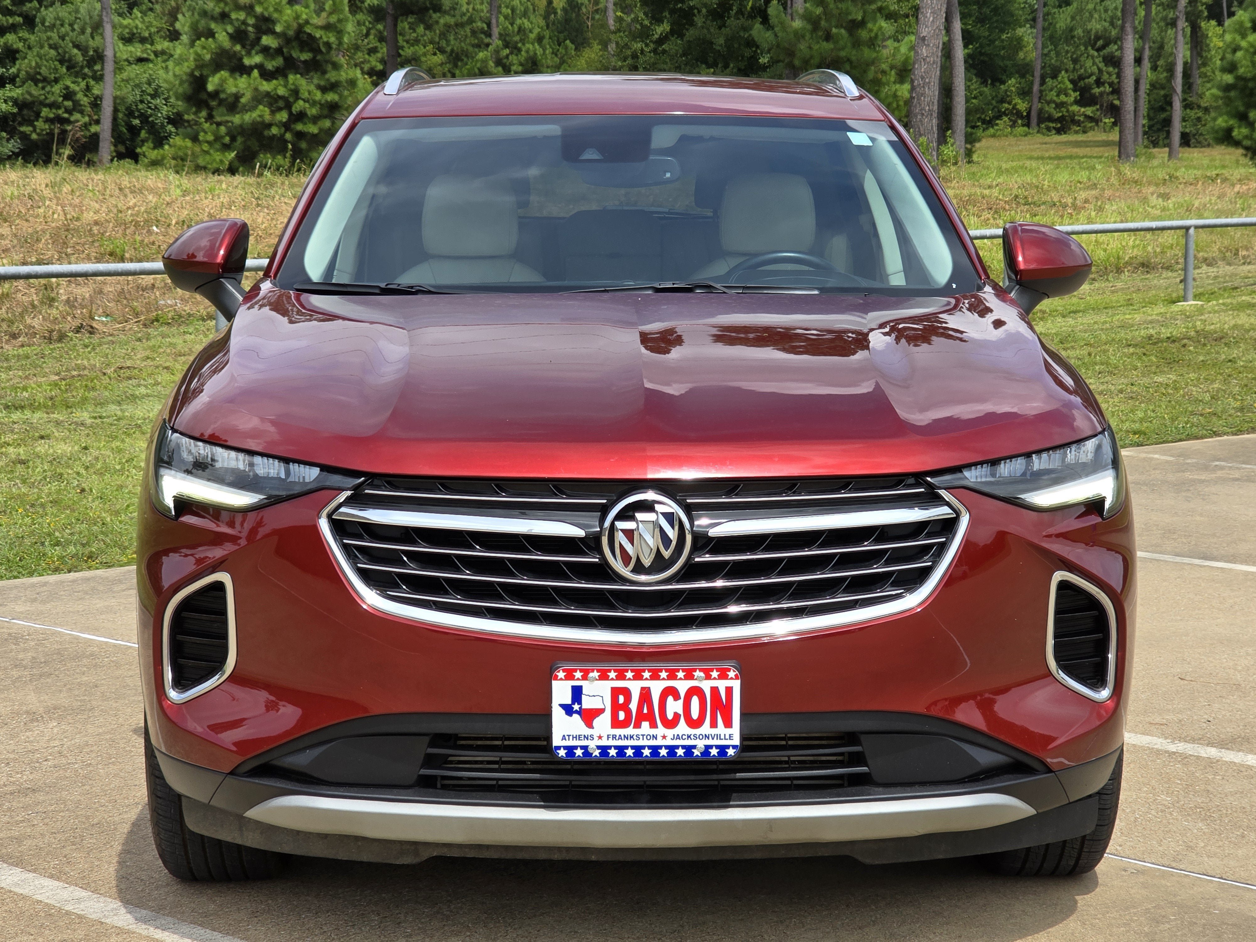 Used 2023 Buick Envision Essence w/ Premium Seat Package FWD image 2