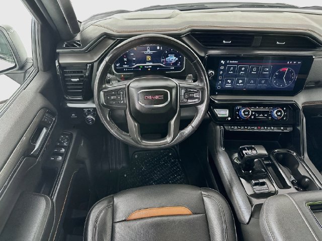 Used 2022 GMC Sierra 1500 AT4 w/ Sierra Safety Plus Package AWD/4WD image 21