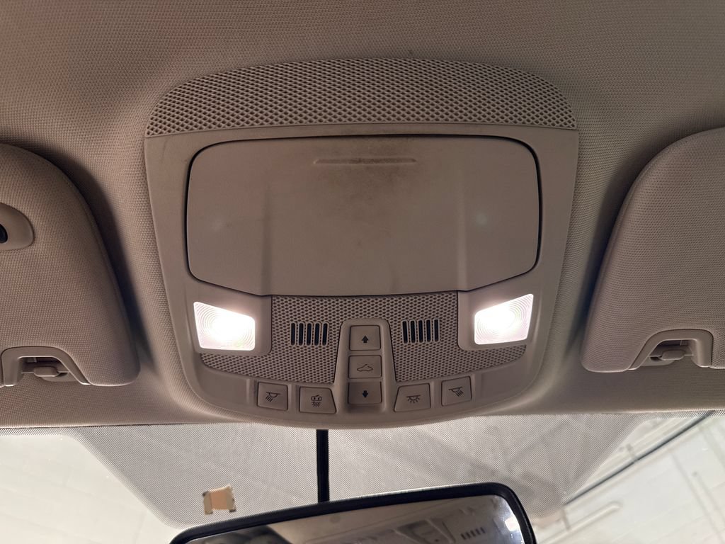 Used 2017 Ford Fusion SE FWD image 23