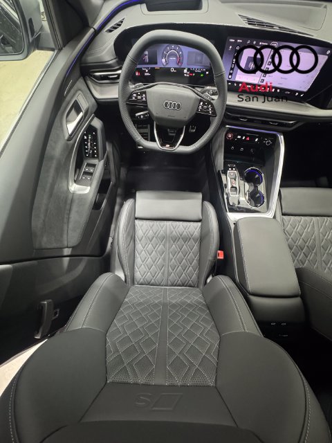 New 2026 Audi SQ5 Prestige AWD/4WD image 32