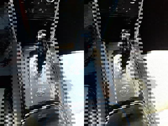 Used 2020 Land Rover Discovery Sport S R-Dynamic image 15