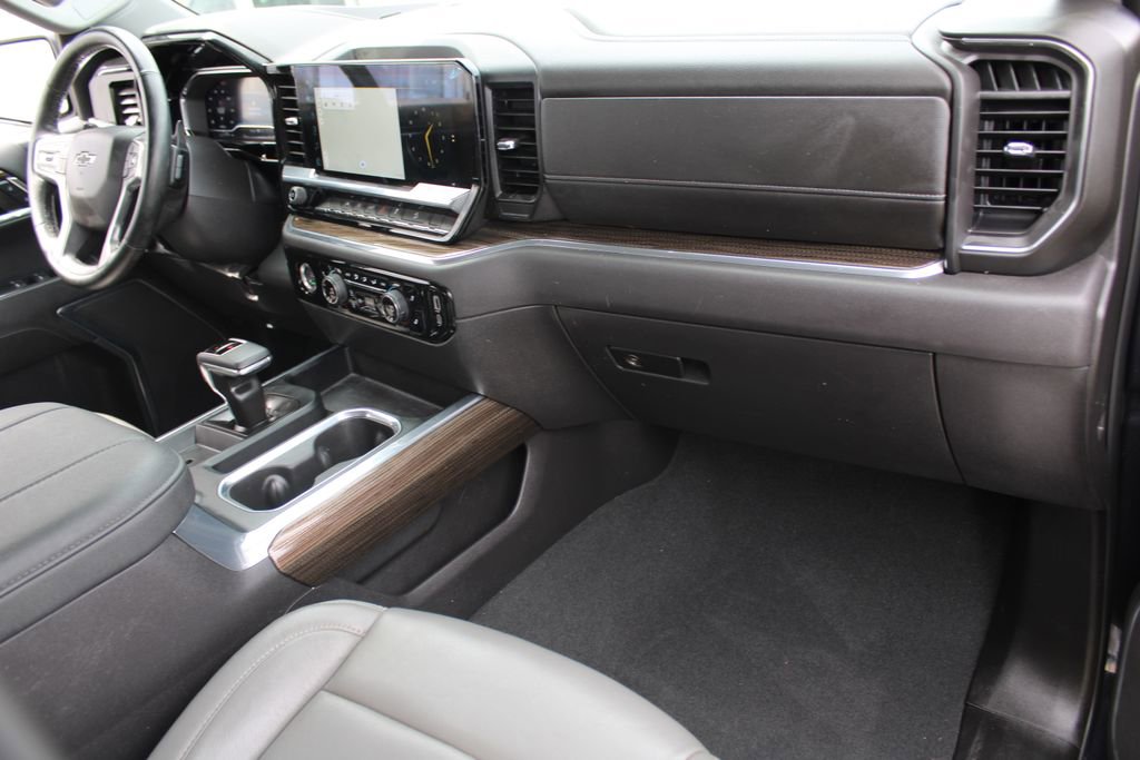 Used 2024 Chevrolet Silverado 1500 LT Trail Boss w/ Protection Package image 26
