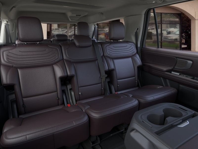 New 2025 Ford Expedition Max Platinum w/ Platinum Ultimate Package AWD/4WD image 11