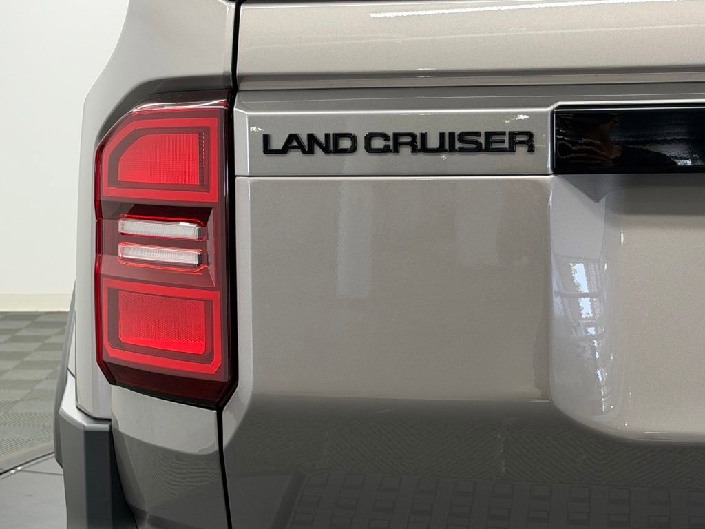 New 2027 Toyota Land Cruiser AWD/4WD image 12