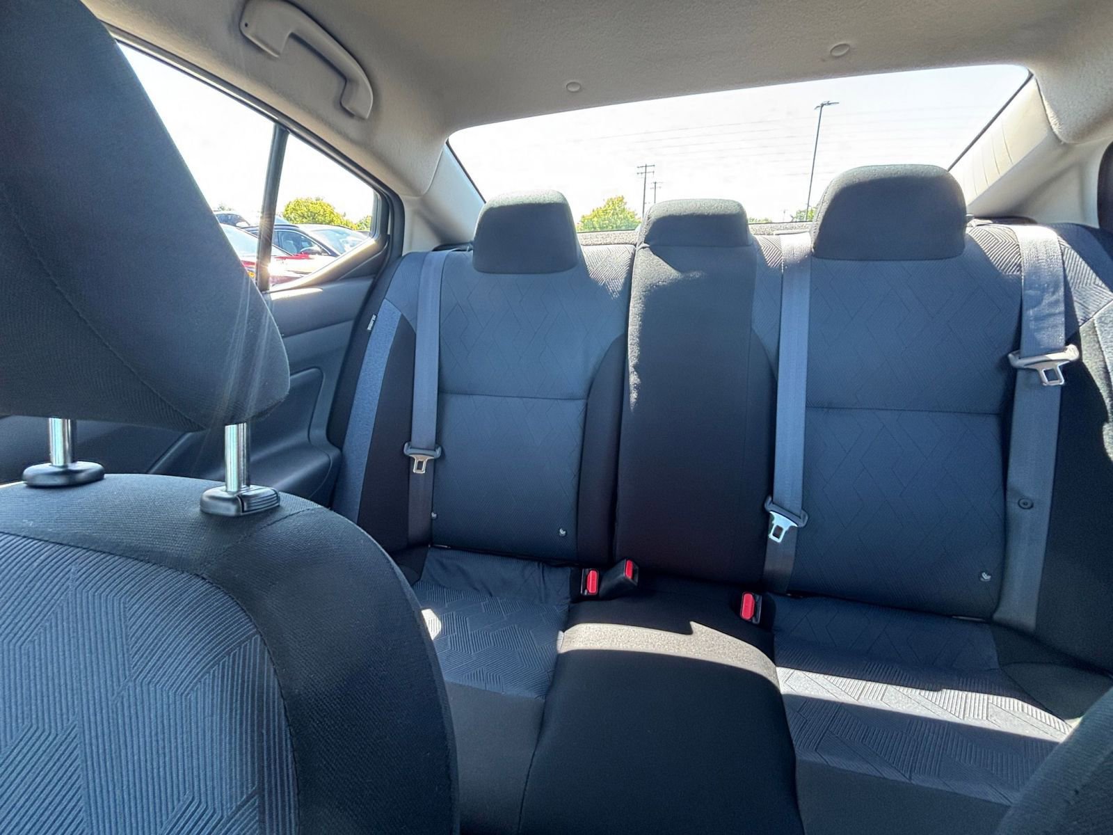 Used 2025 Nissan Versa SV FWD image 37