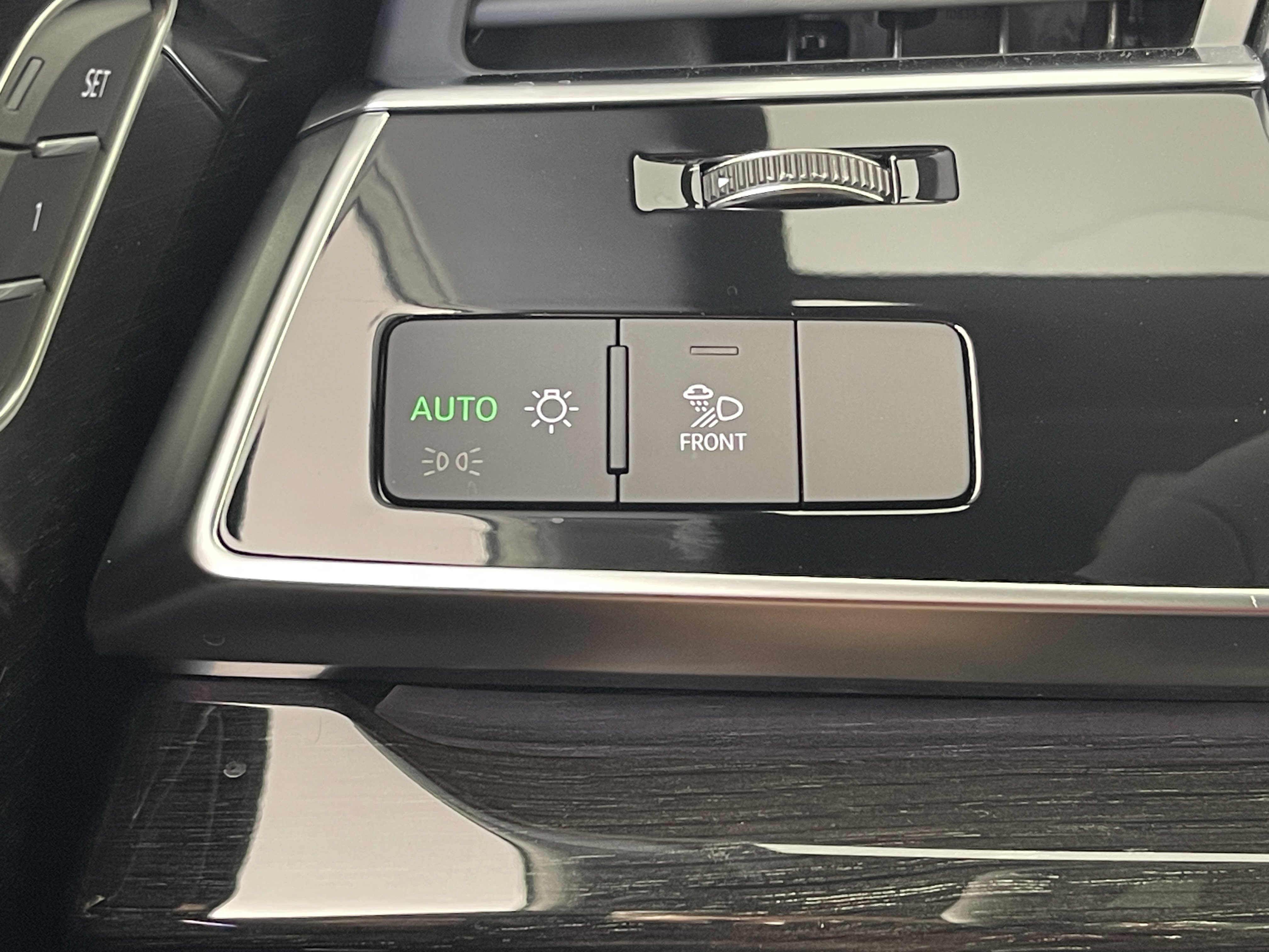 New 2025 Audi Q8 Premium Plus image 27