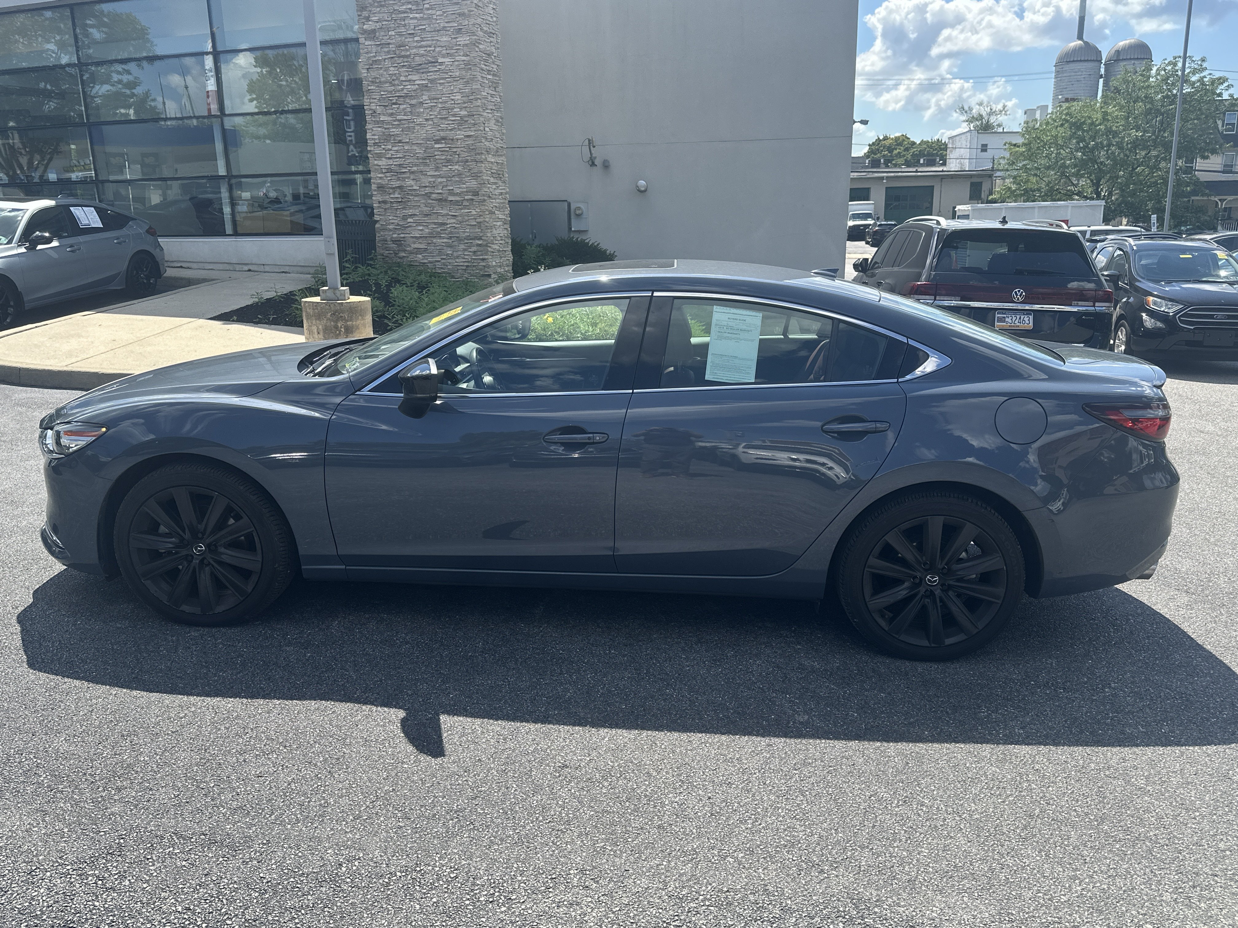 Used 2021 MAZDA MAZDA6 Carbon Edition FWD image 4