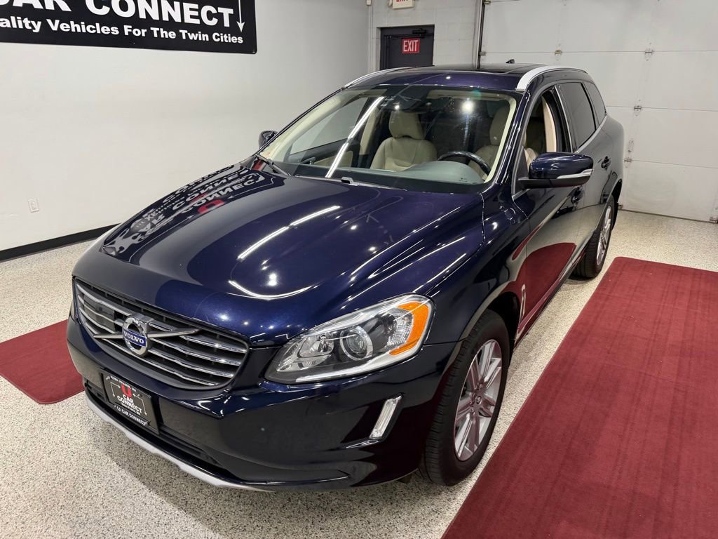 Used 2016 Volvo XC60 T6 Platinum w/ Climate Package AWD/4WD image 4