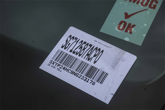 Certified 2022 Kia Telluride LX image 14