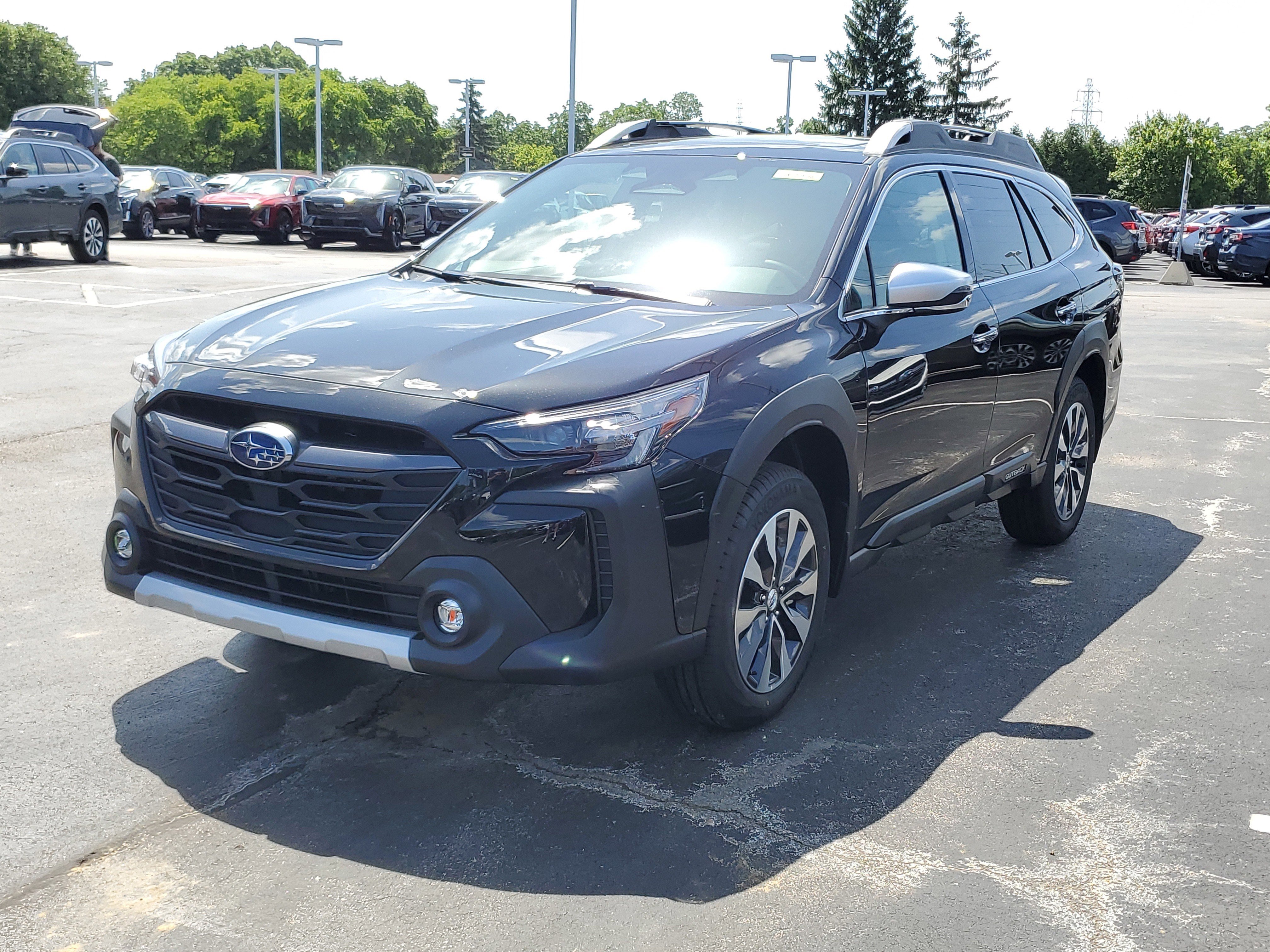 Used 2025 Subaru Outback Touring XT w/ Popular Package #2 image 23