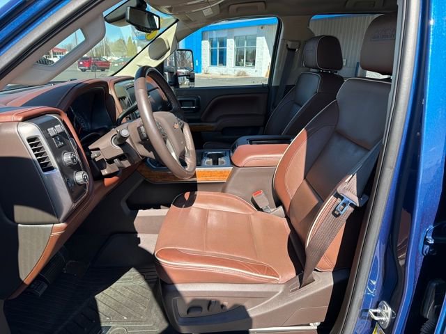 Used 2016 Chevrolet Silverado 2500 High Country w/ Duramax Plus Package AWD/4WD image 16