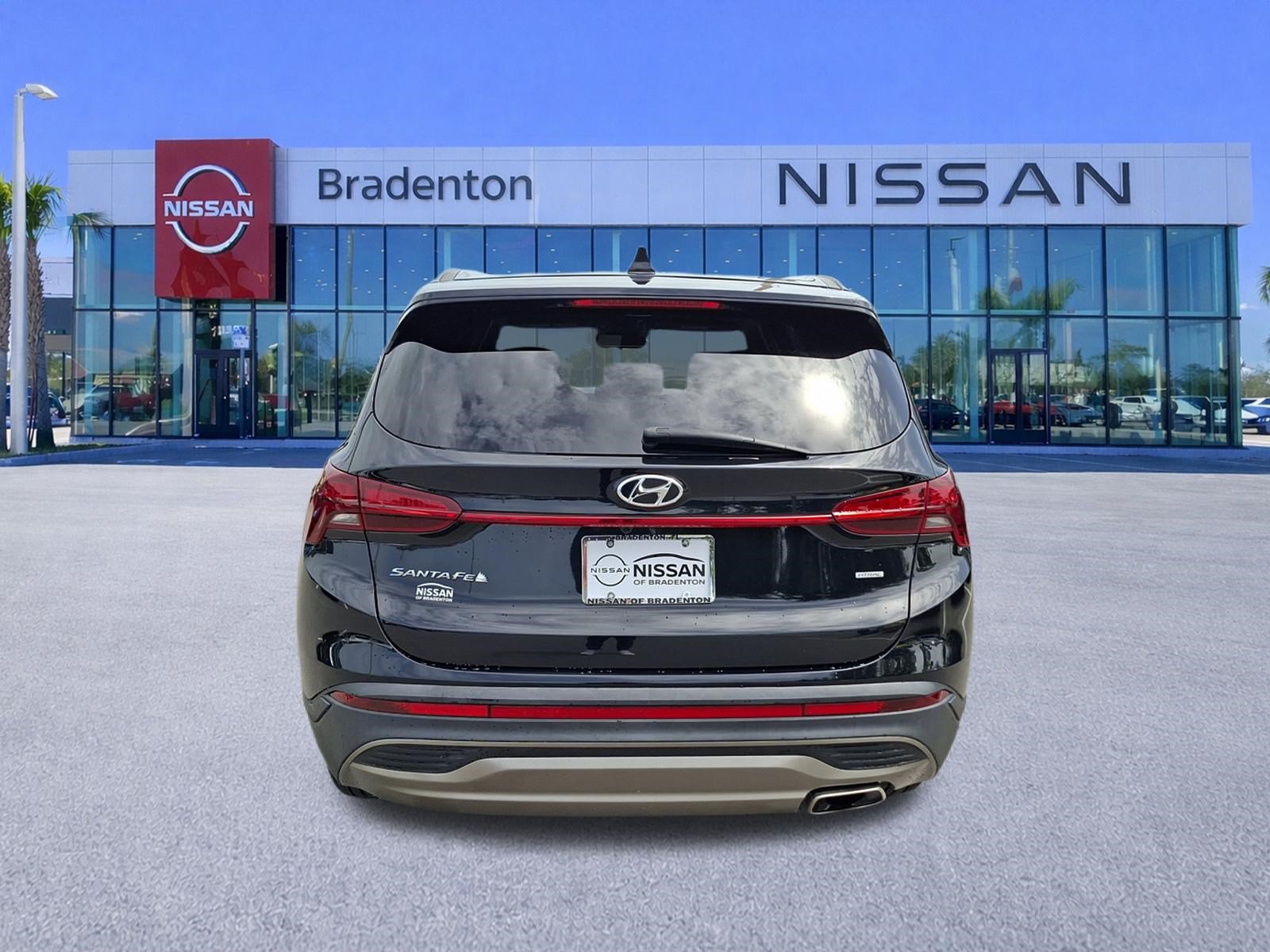 Used 2021 Hyundai Santa Fe SE AWD/4WD image 6
