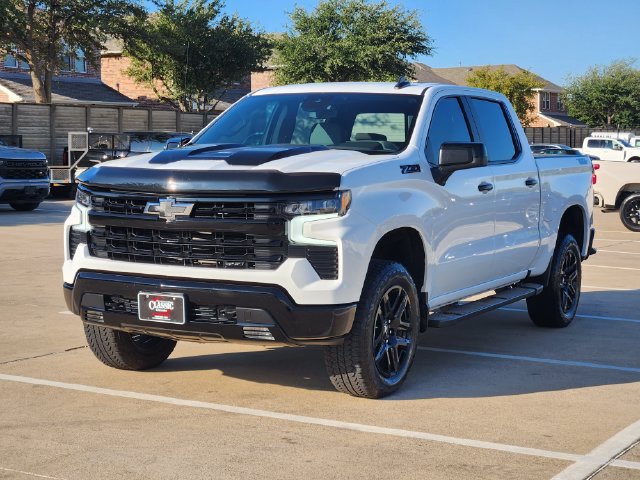 Used 2025 Chevrolet Silverado 1500 LT Trail Boss w/ Convenience Package II AWD/4WD image 10