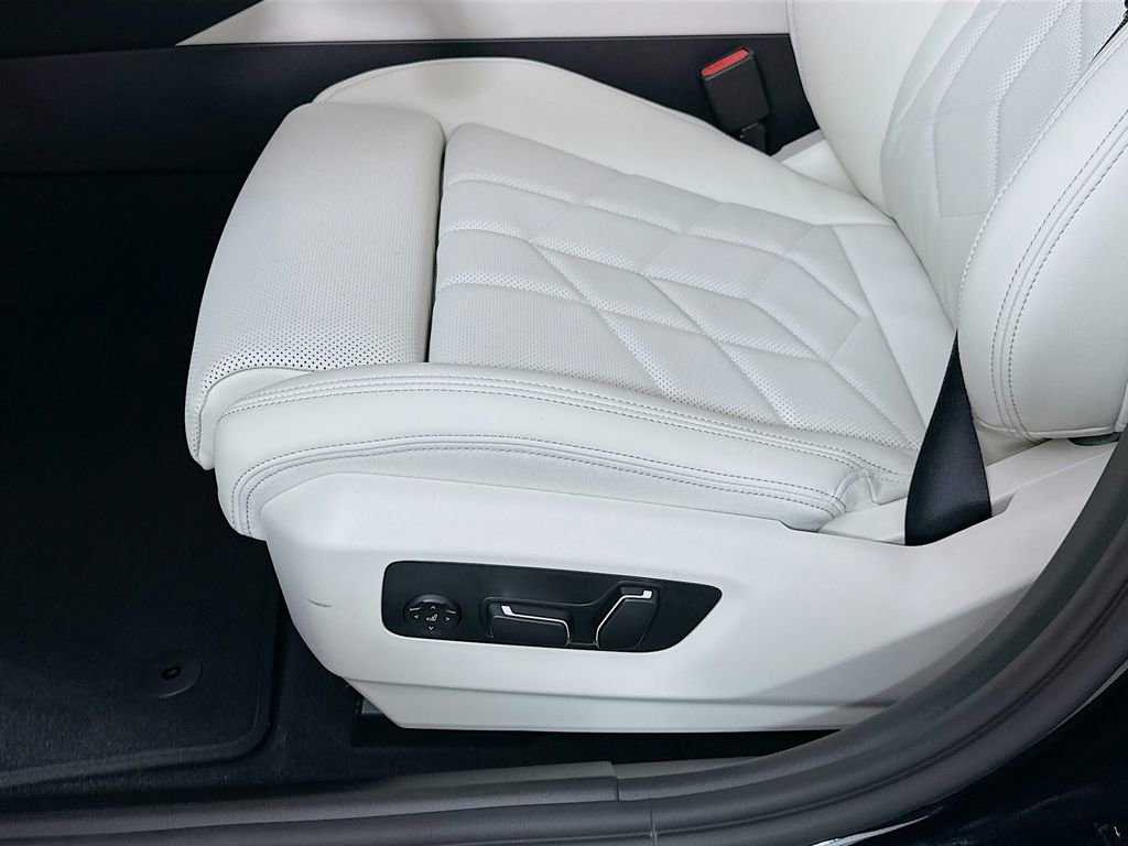 New 2026 BMW i5 eDrive40 w/ M Sport Package image 21