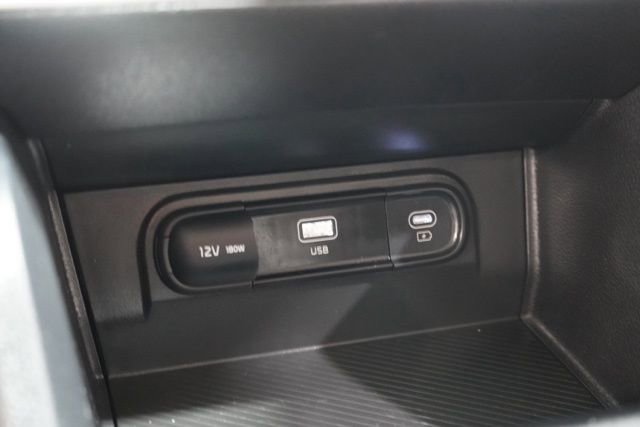 Used 2024 Kia Sportage LX image 29