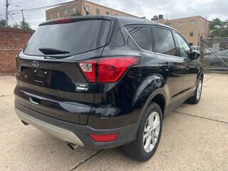 Used 2019 Ford Escape SE AWD/4WD image 4