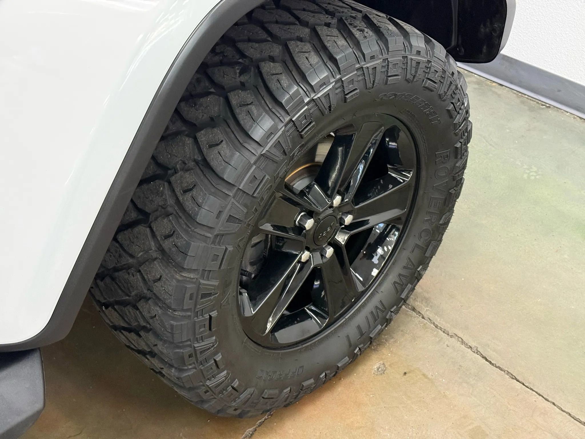 Used 2021 Jeep Wrangler Unlimited Sahara image 21