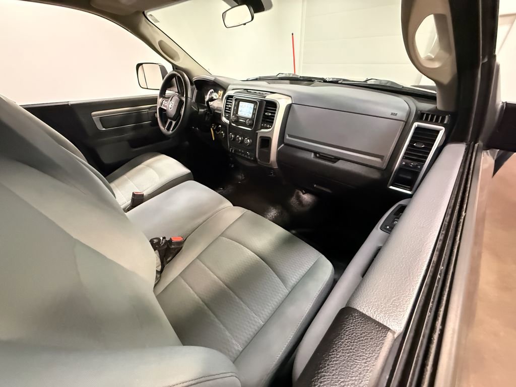 Used 2018 RAM 3500 SLT w/ Snow Chief Group image 62