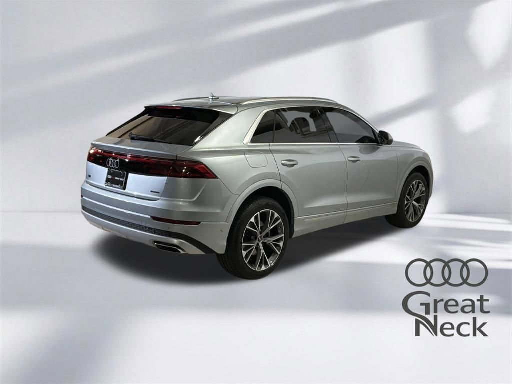 Used 2025 Audi Q8 Premium w/ Convenience Package AWD/4WD image 10