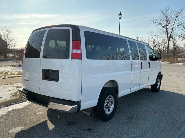 Used 2025 Chevrolet Express 3500 LT w/ LT Preferred Equipment Group image 6