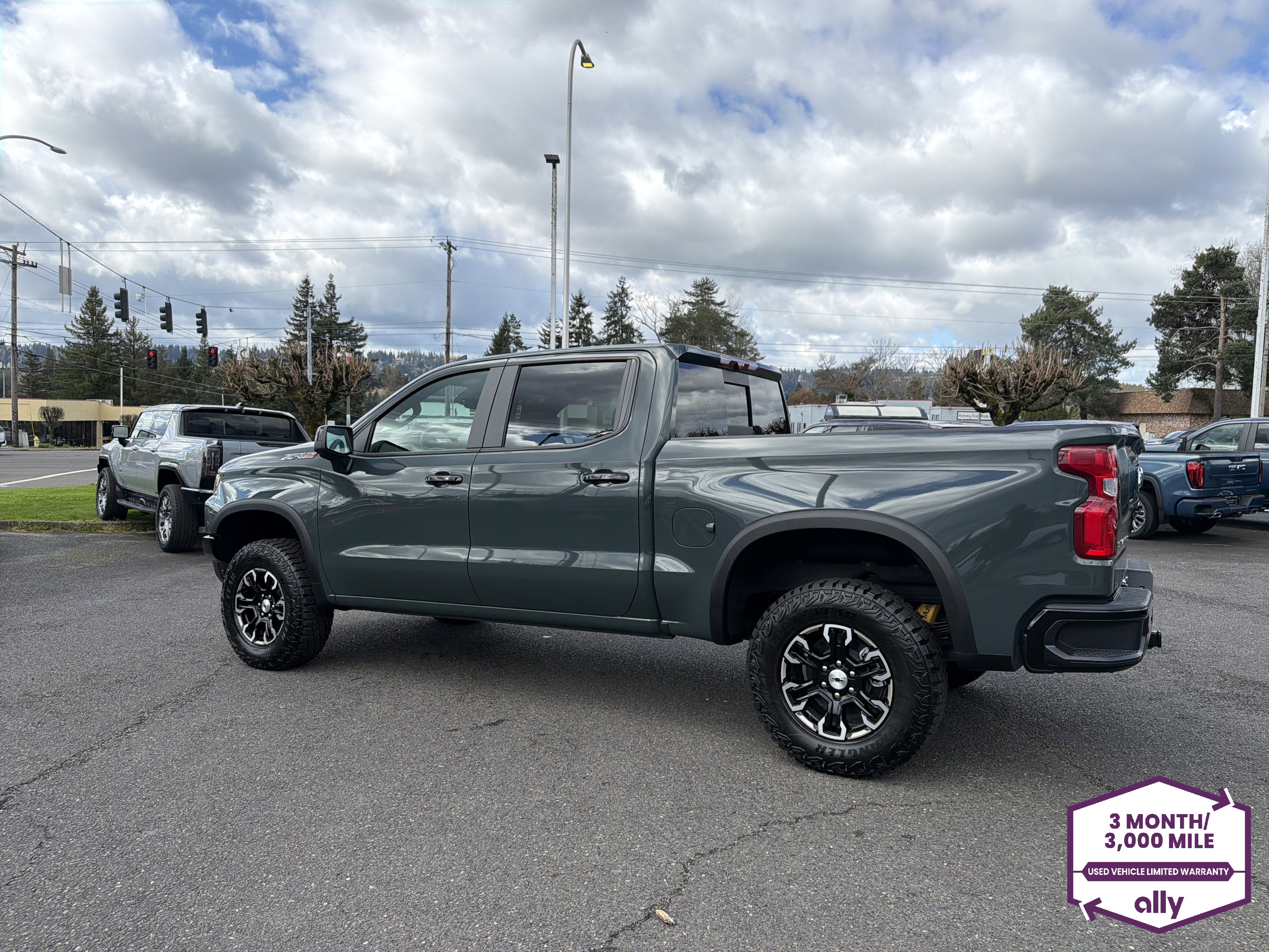 Used 2026 Chevrolet Silverado 1500 ZR2 image 3