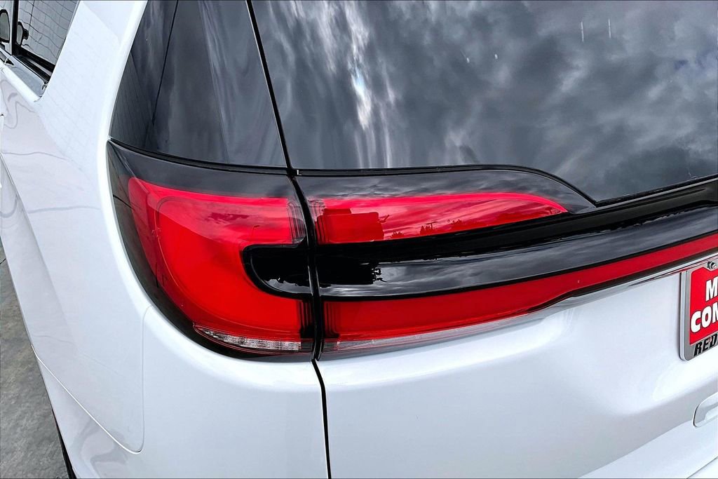 New 2026 Chrysler Pacifica Select FWD image 36