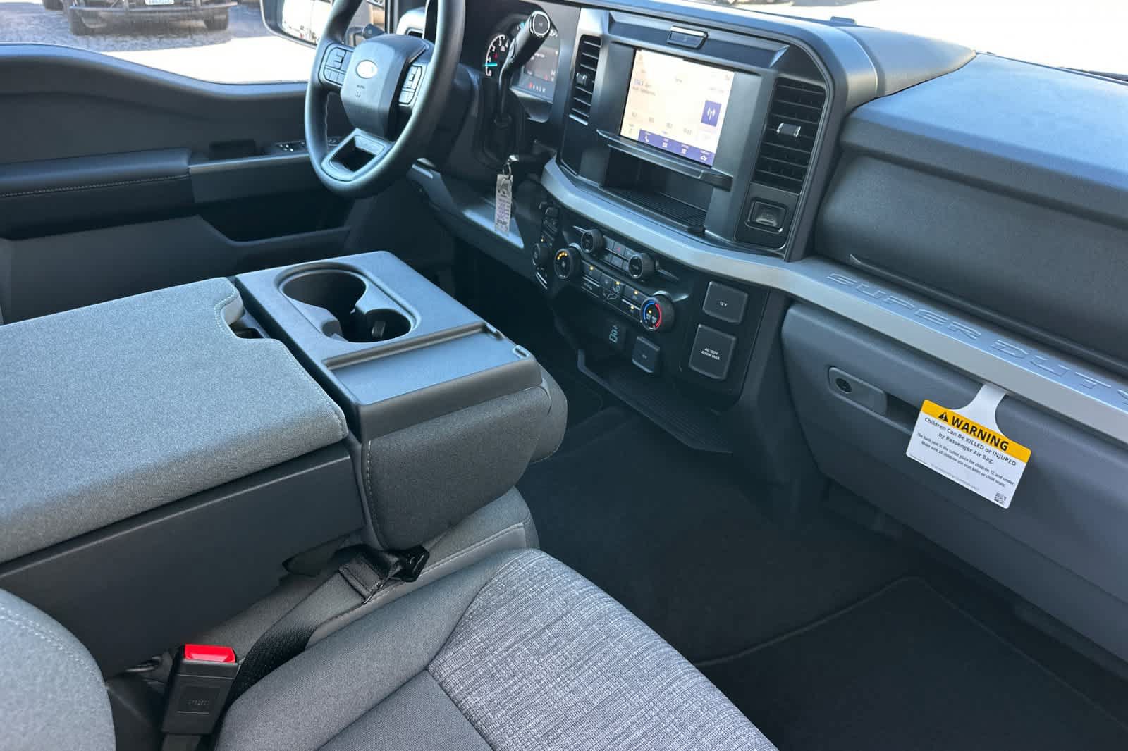 New 2026 Ford F250 XLT w/ FX4 Off-Road Package AWD/4WD image 13