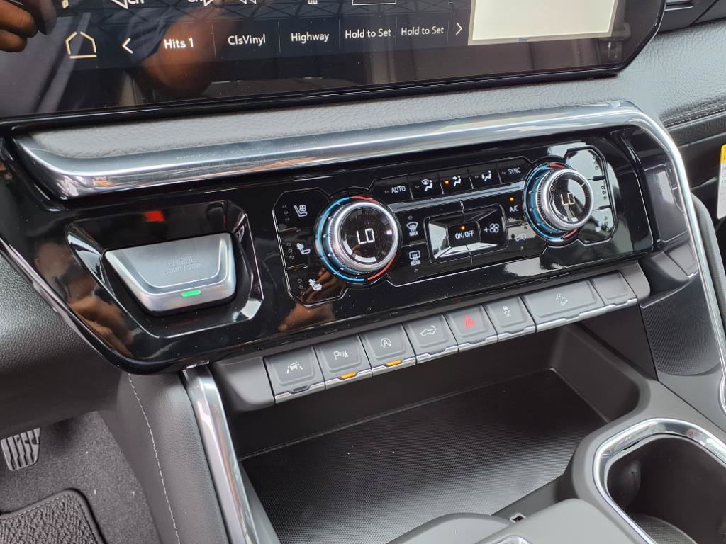 New 2025 GMC Sierra 1500 Denali w/ Technology Package image 15