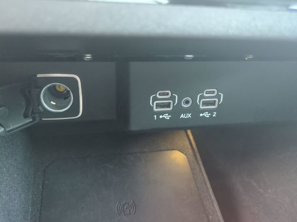 Used 2024 Jeep Wagoneer Series II image 28