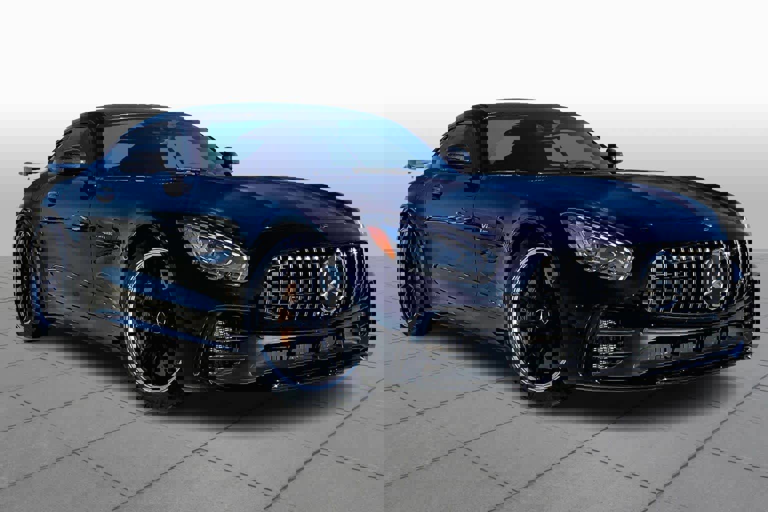 Used 2018 Mercedes-Benz AMG GT R image 2