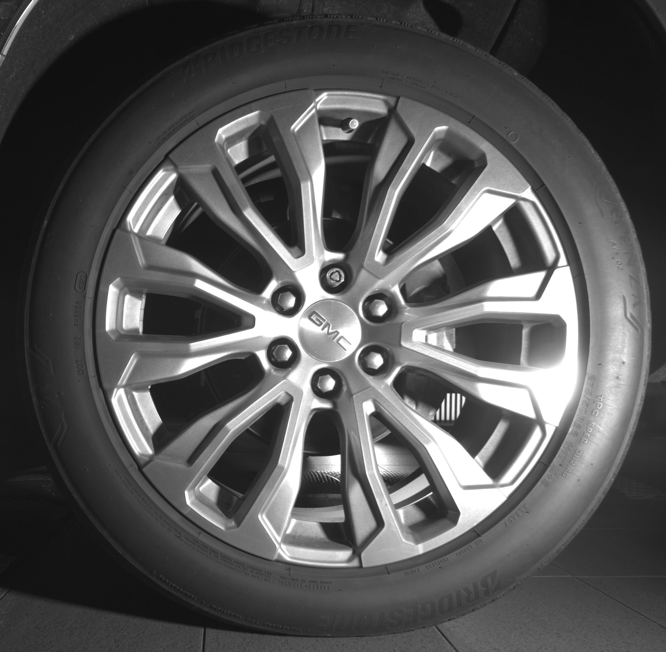 Used 2021 GMC Yukon XL Denali w/ Denali Premium Package RWD image 12