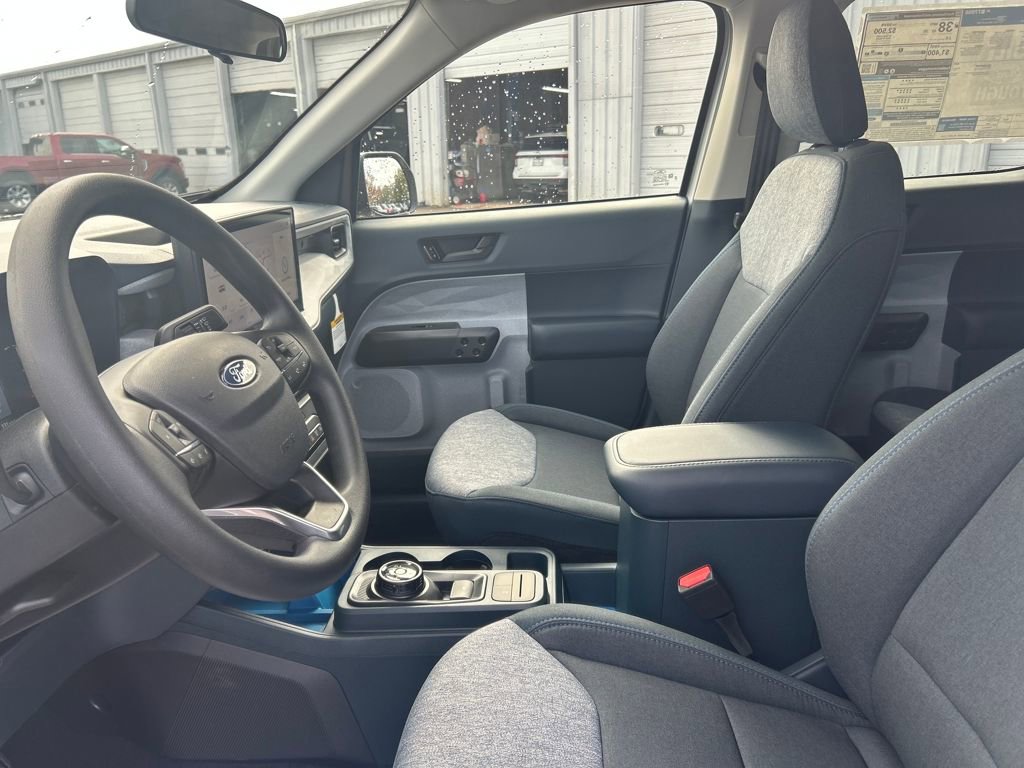 New 2025 Ford Maverick XLT image 23
