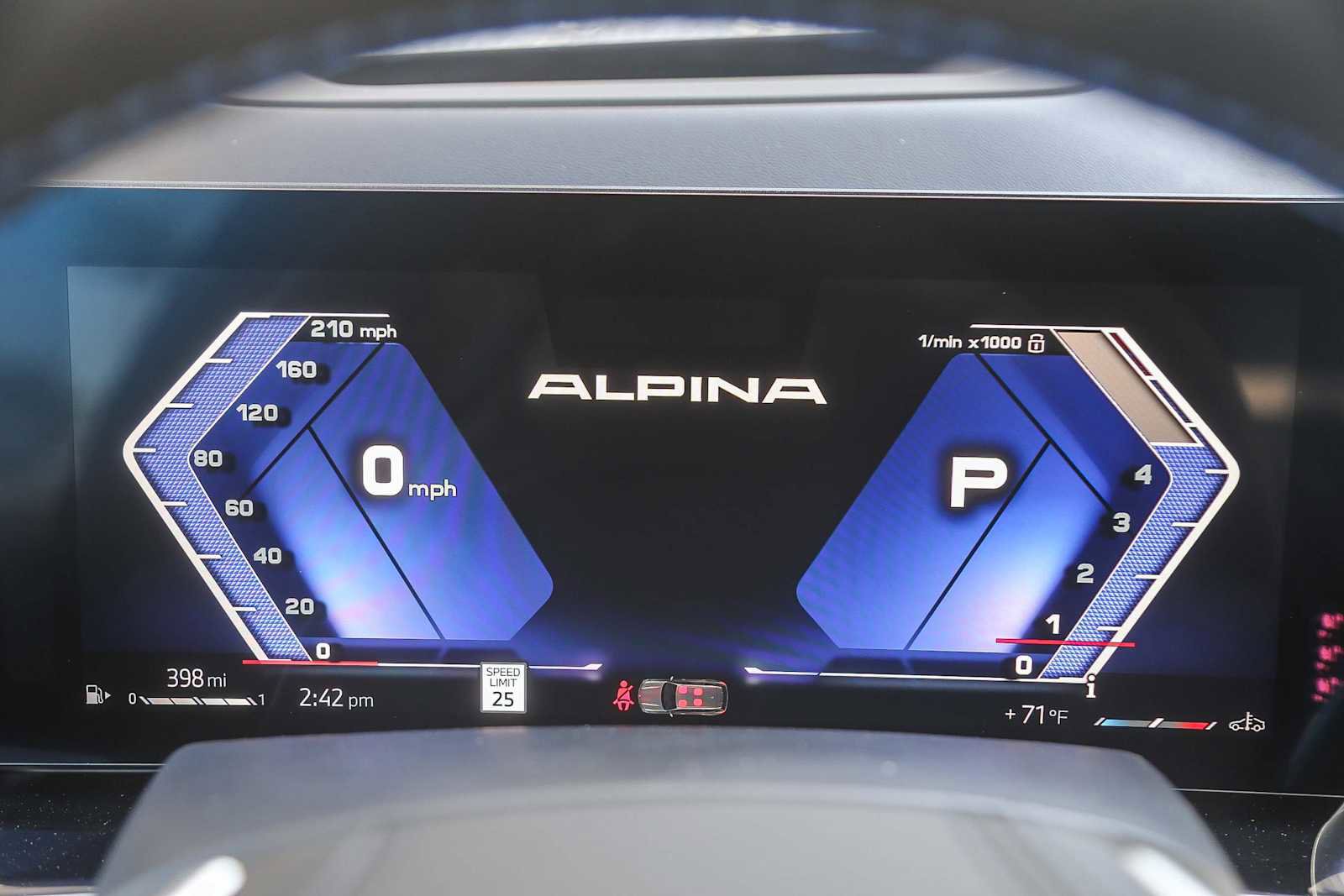 New 2026 BMW ALPINA XB7 image 21