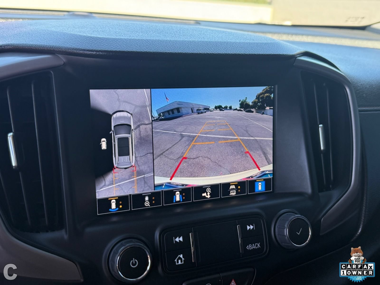Certified 2024 GMC Terrain AT4 w/ Tech Package AWD/4WD image 27