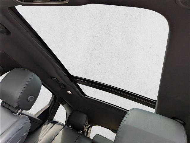 Certified 2026 Land Rover Range Rover Velar S image 15