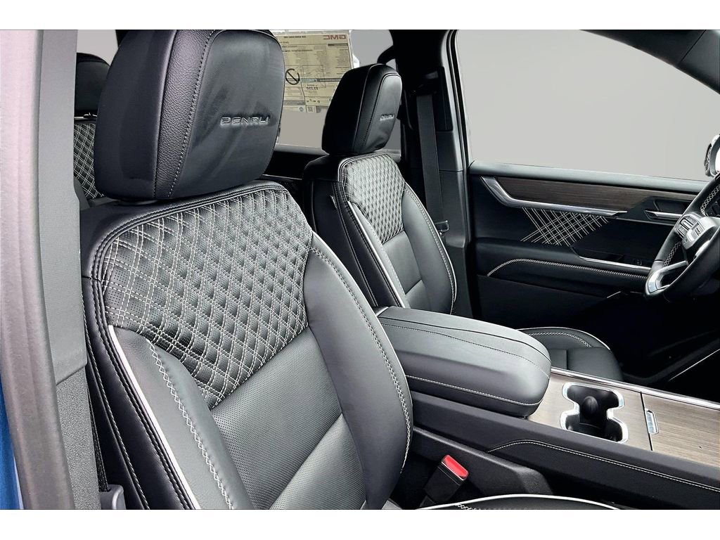 New 2026 GMC Acadia Denali w/ Super Cruise Package image 11